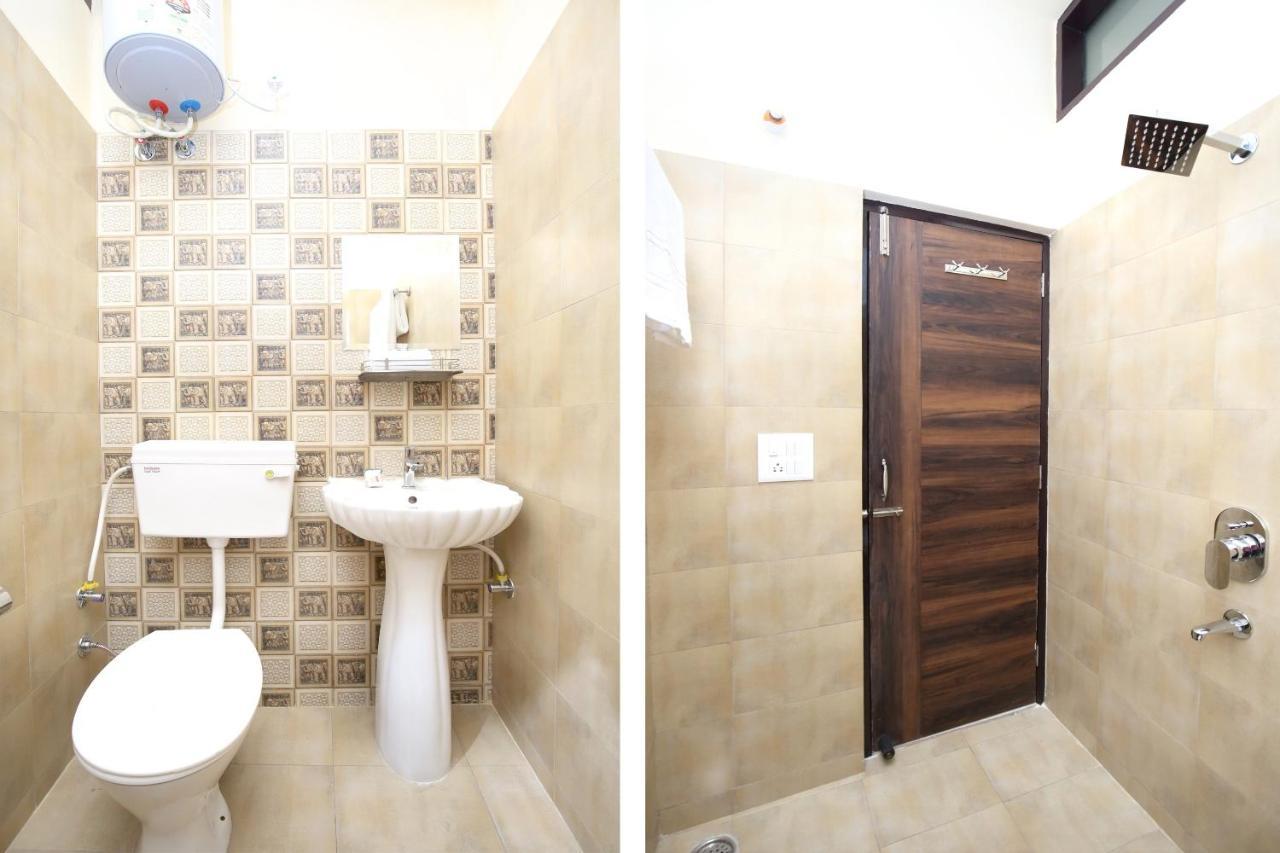 Oyo 16126 Aanantham Otel Ludhiana Dış mekan fotoğraf