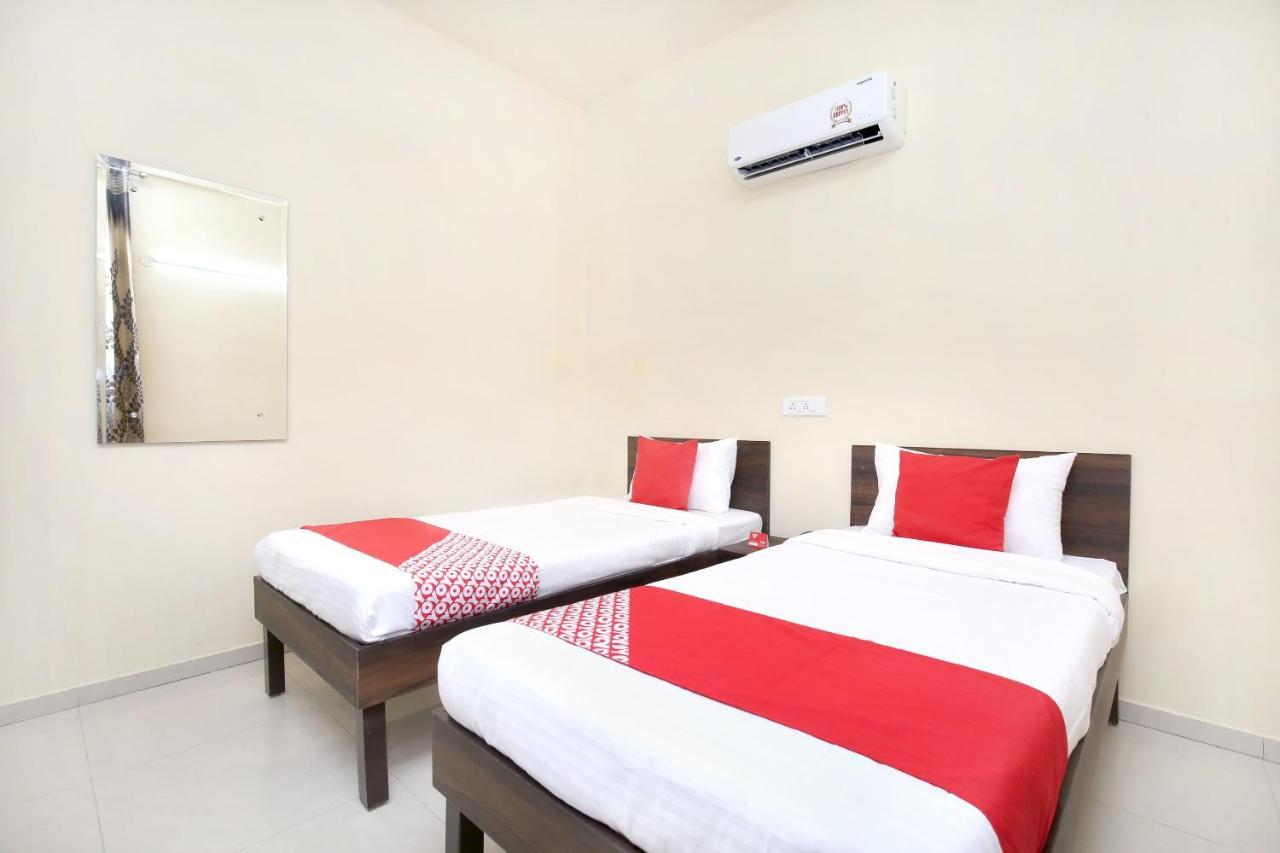 Oyo 16126 Aanantham Otel Ludhiana Dış mekan fotoğraf